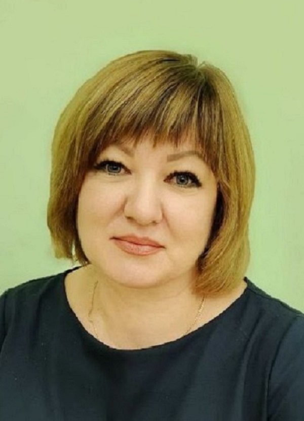 Титова Ирина Олеговна.